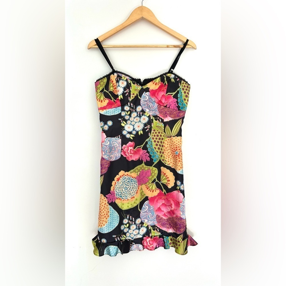 Simon Chang Silky Floral Dress size 4 flower print